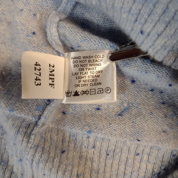 Women’s Light Blue Orvis Cashmere Sweater – Style #2MPF– Size Small - Picture 6 of 13